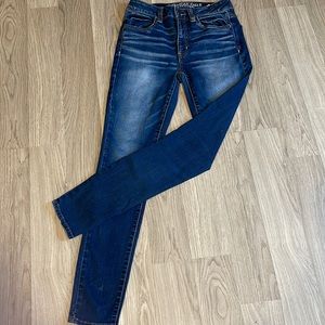AE NWOT  high rise jeans